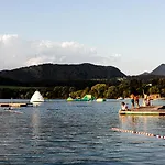 Camp キャンプ場 ヴェレニエ