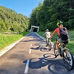 キャンプ場 Camp